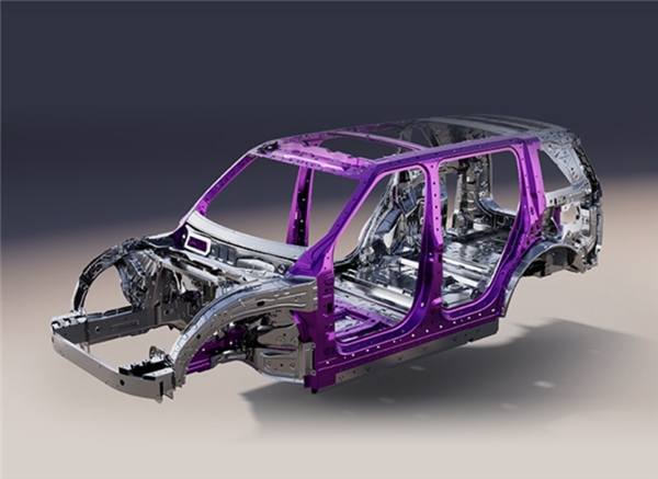 曝神行者官网冒用蔚来ES8白车身做宣传 博主直言太草台班子