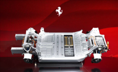 首款电车一亮相 法拉利市值蒸发127亿