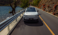 零跑汽车朱江明等增持超1亿港元 明年100万目标信心十足