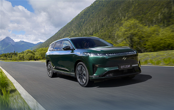 被忽视的家用实力SUV!新款东风奕派008六座版上市:17.36万起
