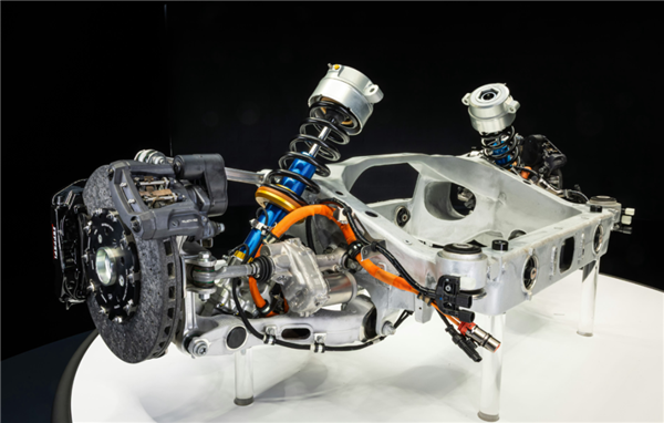 首款电车一亮相 法拉利市值蒸发127亿