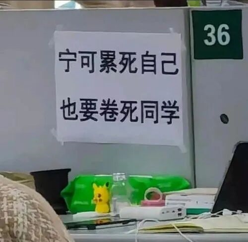 中亚的老外们 以后可能买不到中国便宜车了