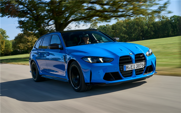 看完94万的宝马M3旅行版：我的眼泪从嘴角流了下来